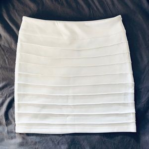 White miniskirt- medium